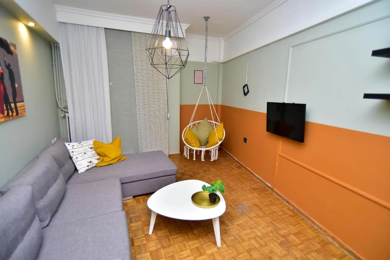 Colourful & Family-Friendly Flat With A Funky Swing! Lägenhet Thessaloníki