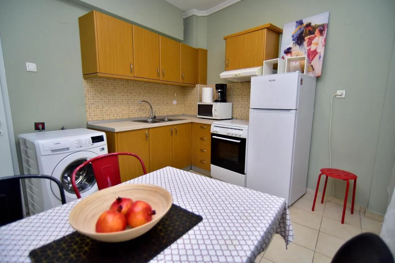 Colourful & Family-Friendly Flat With A Funky Swing! Lägenhet Thessaloníki