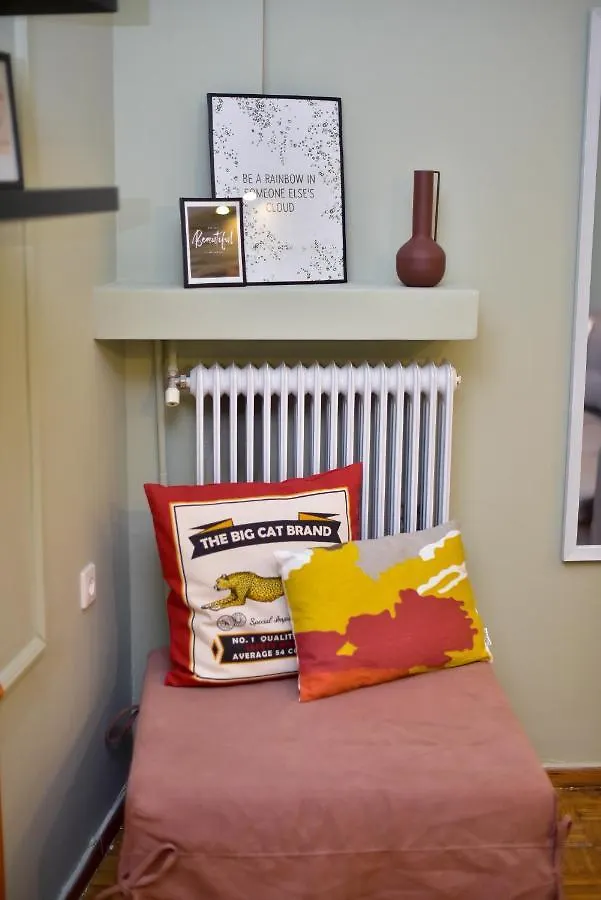 Colourful & Family-Friendly Flat With A Funky Swing! Apartment Thessaloniki