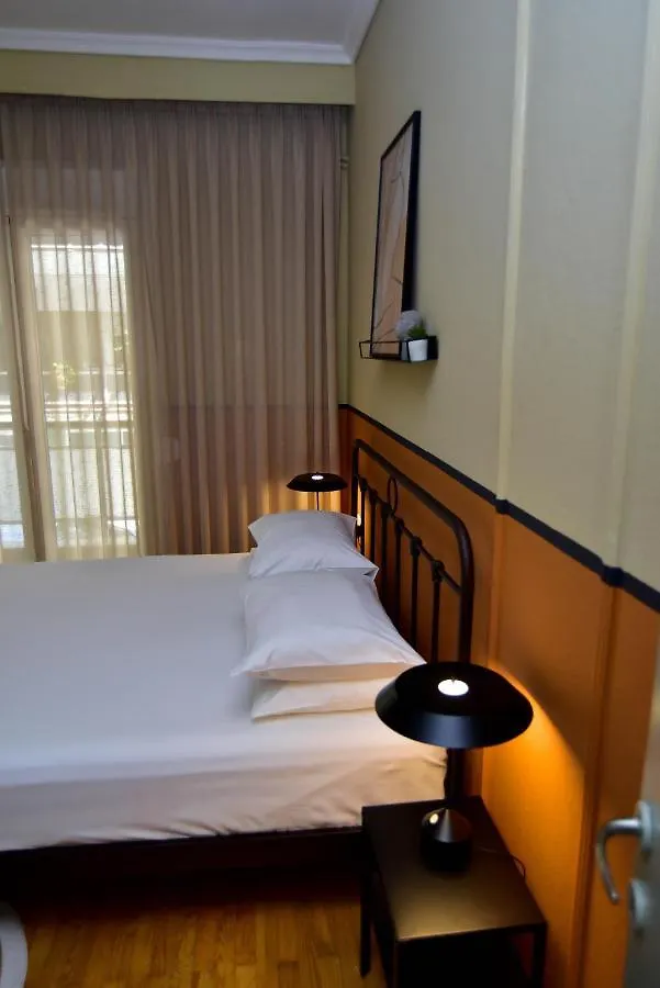 Colourful & Family-Friendly Flat With A Funky Swing! Apartment Thessaloniki