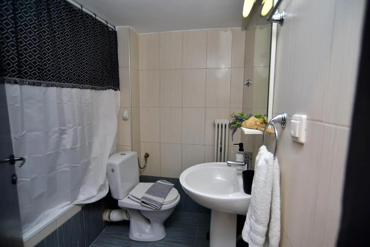 Colourful & Family-Friendly Flat With A Funky Swing! Lägenhet Thessaloníki 0*,  Grekland