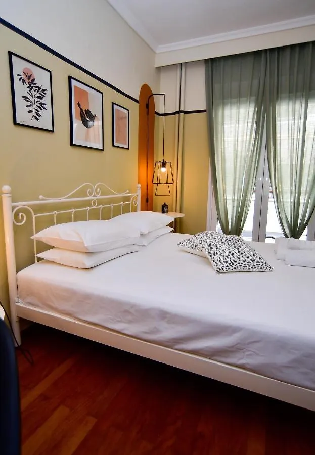 Colourful & Family-Friendly Flat With A Funky Swing! Lägenhet Thessaloníki Grekland